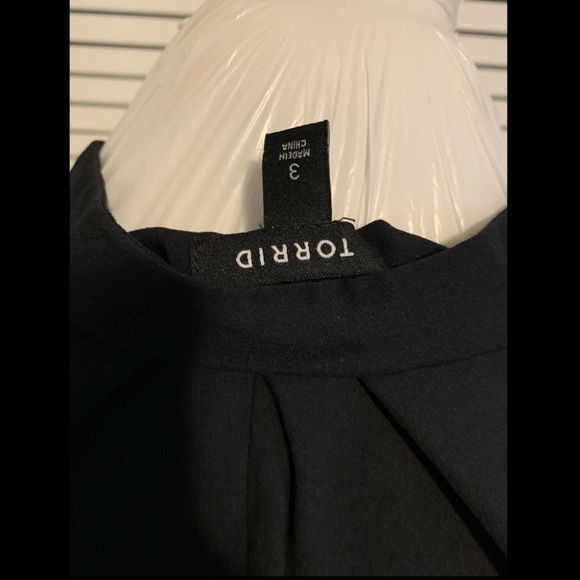 Torrid Black Blazer - Picture 3 of 3